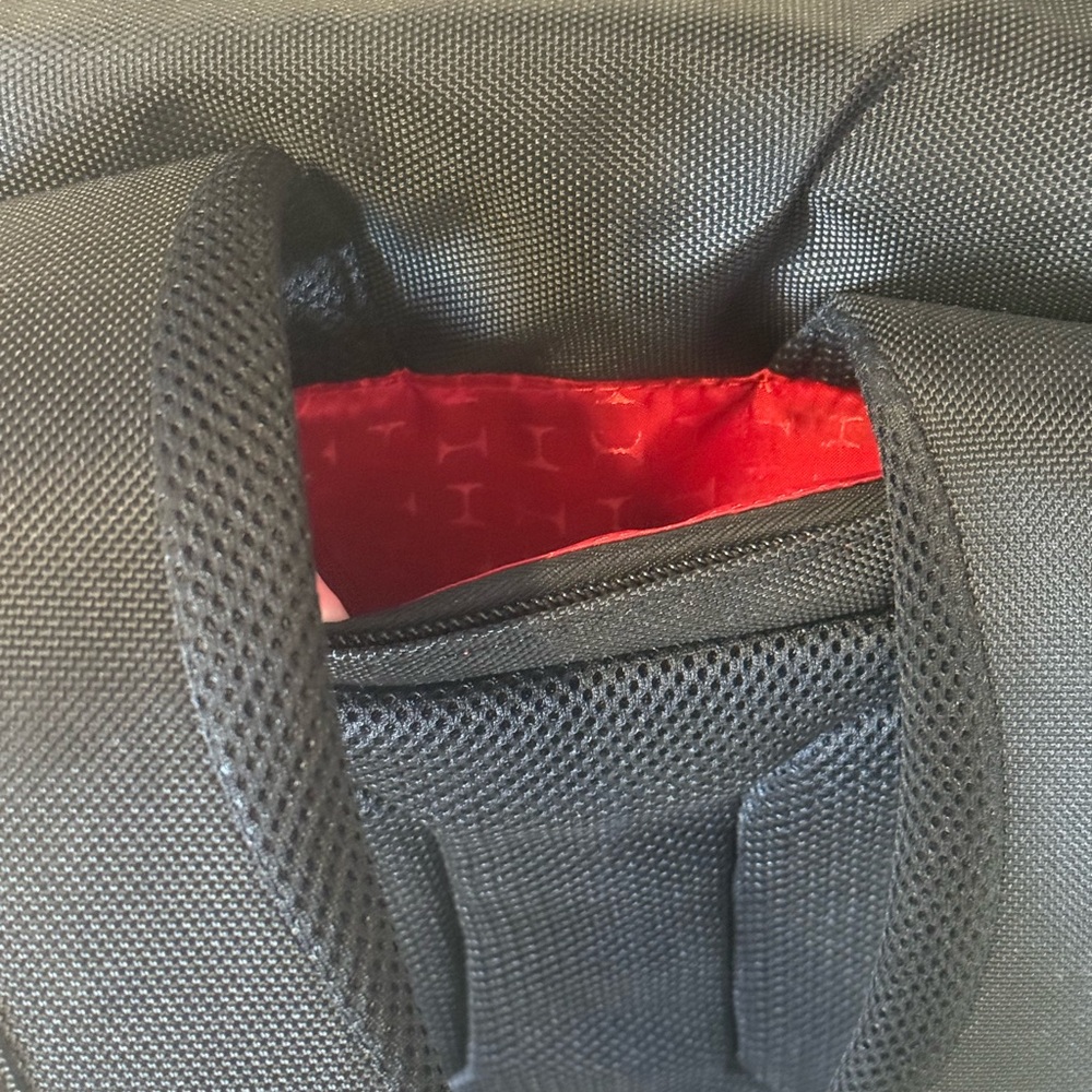 Black IT Backpack - Picture 12 of 14
